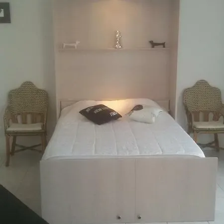 Les Fontaines Saint Leonard Apartment Honfleur