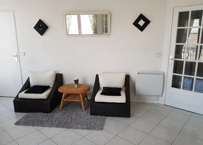 Les Fontaines Saint Leonard شقة أونفلور