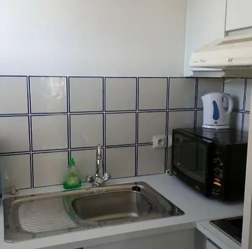 Les Fontaines Saint Leonard * أونفلور